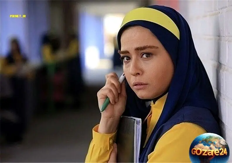 گشتی در بالکن زیبای مهراوه شریفی‌نیا بازیگر کیمیا؛ از گلدان‌های شمعدانی و چای دم‌کرده تا صندلی‌های چوبی قرمز رنگ