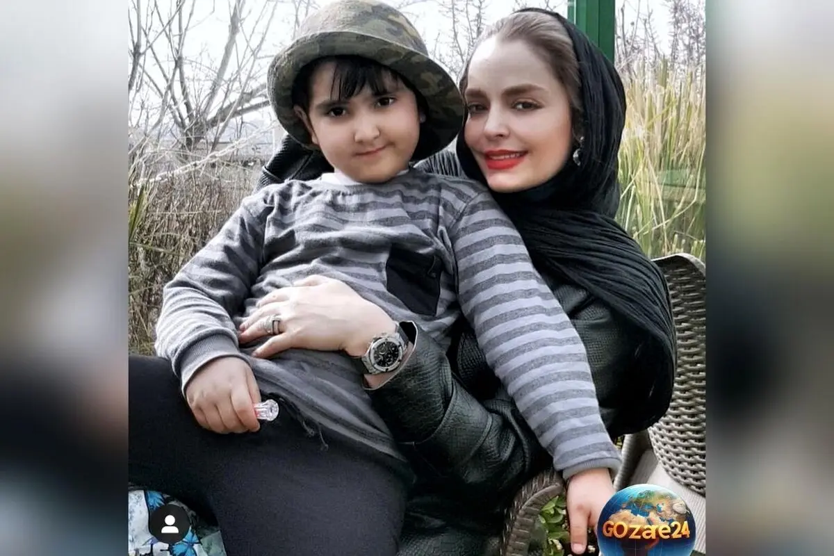 سپیده خداوردی در کنار پسرش پس از مدرسه؛ لحظه‌ای شیرین و دلنشین در یک روز خوب