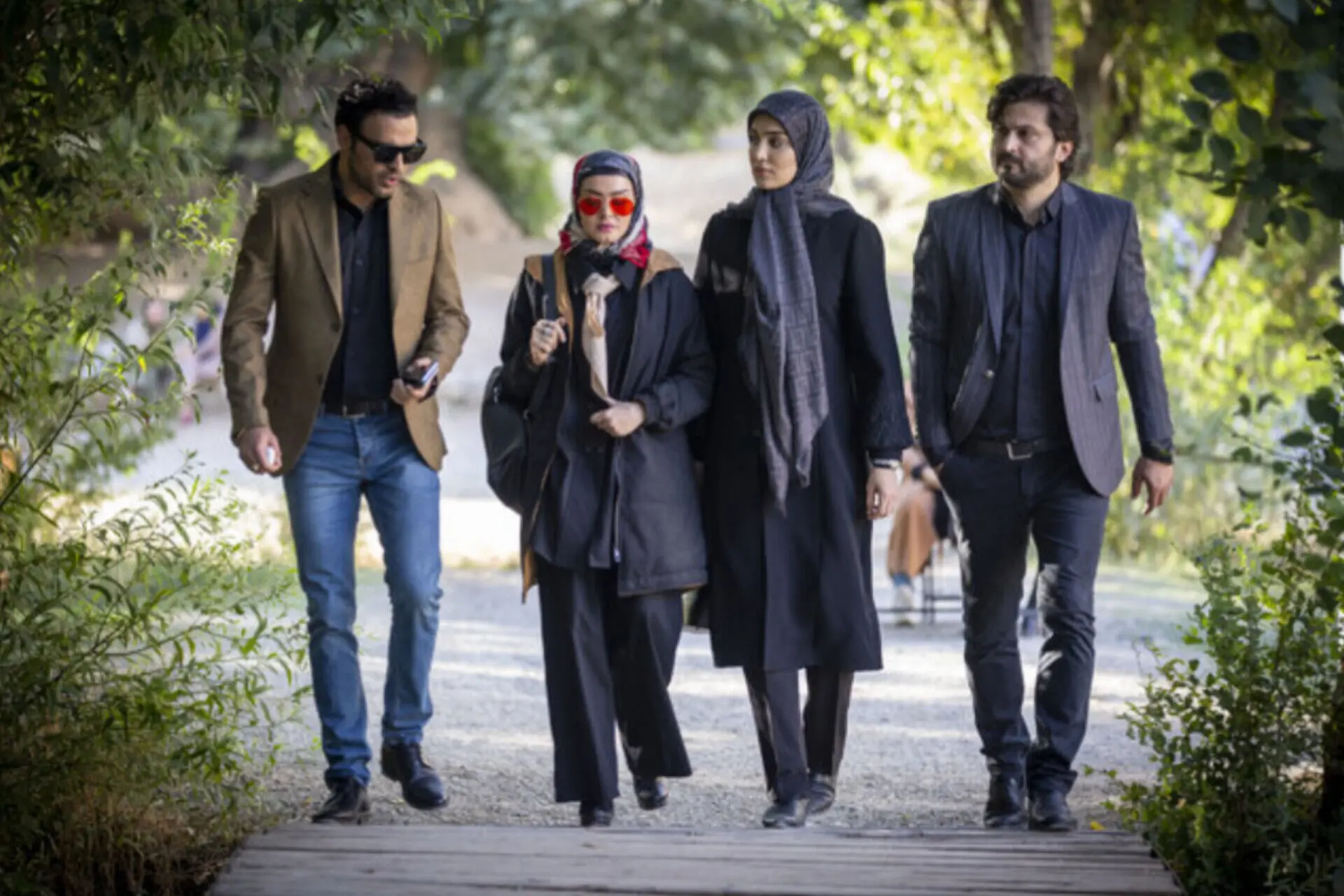 هادی افشار: سریال ناریا را با خانواده از تلویزیون می‌بینم