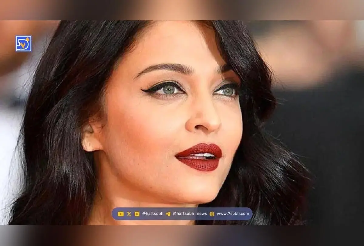 تصویر نادر و دیدنی از آیشواریا رای در مراسم افتتاحیه فیلم «عروس و تعصب» در لندن 2004