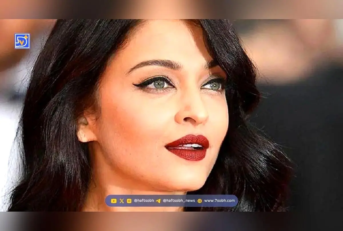 تصویر نادر و دیدنی از آیشواریا رای در مراسم افتتاحیه فیلم «عروس و تعصب» در لندن 2004