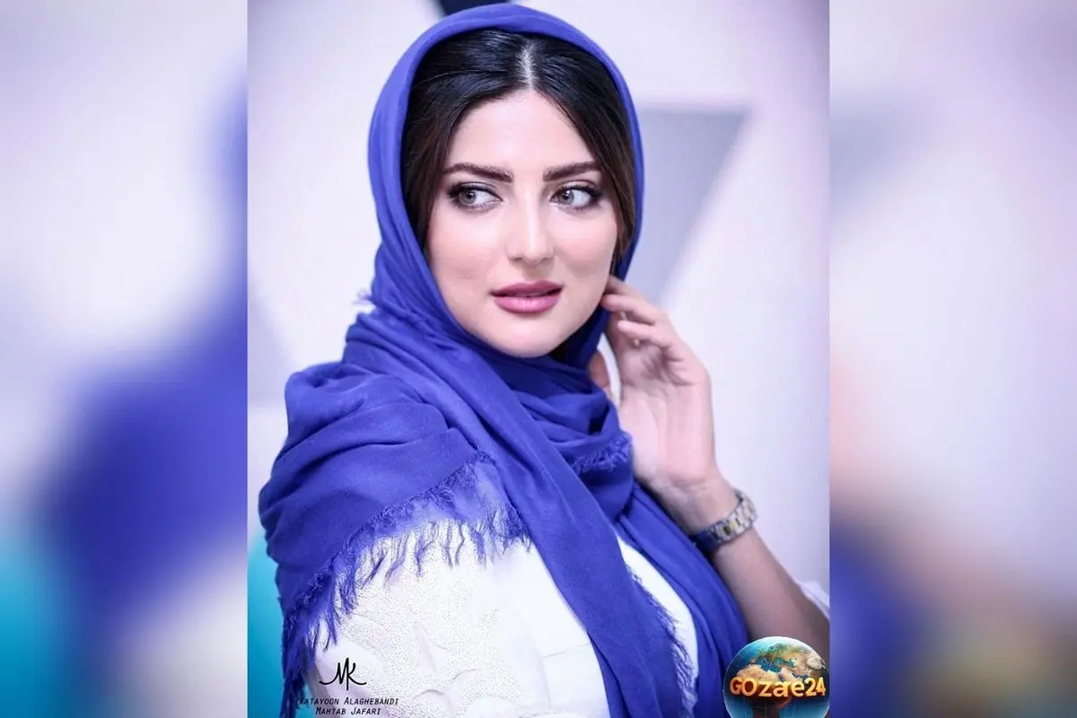 مدلینگ و استایل مجلسی هلیا امامی با کیف منحصربفرد و خاص در کنار فعالیت‌های هنری