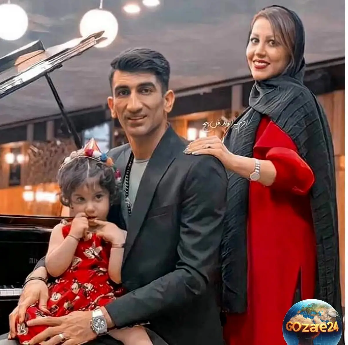حیاط سرسبز و دلنشین خانه علیرضا بیرانوند، نماد آرامش و سادگی زندگی خانوادگی