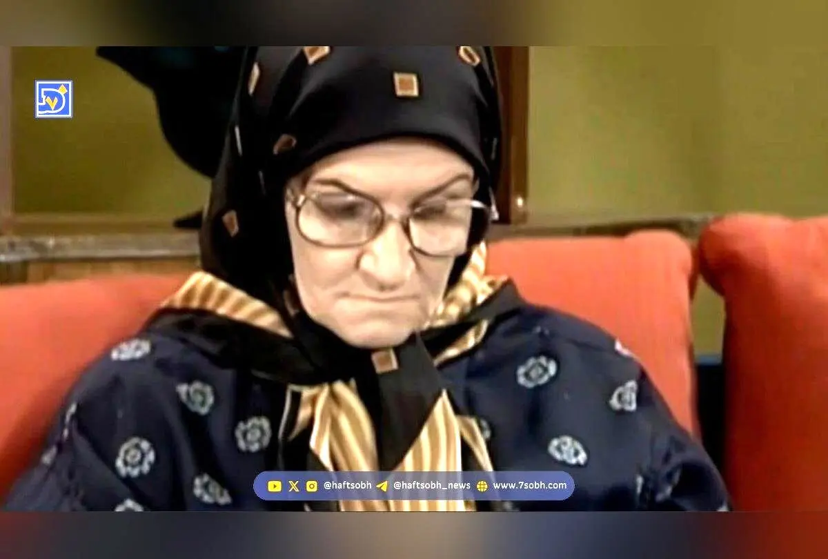 عکس نادر ملکه رنجبر و لعیا زنگنه در دهه ۸۰؛ لحظه‌ای از خاطرات تلویزیونی سریال زیر آسمان شهر