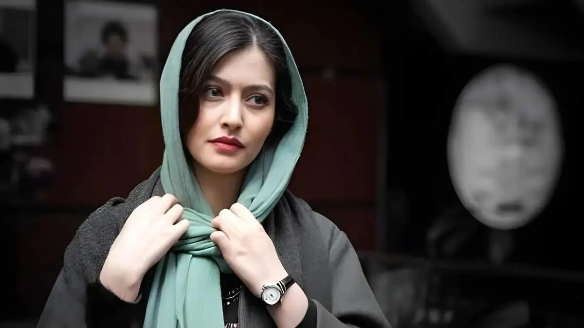 بیوگرافی کامل و زندگی شخصی پردیس احمدیه؛ بازیگر نقش شیر در «پوست شیر» و موفقیت‌های هنری