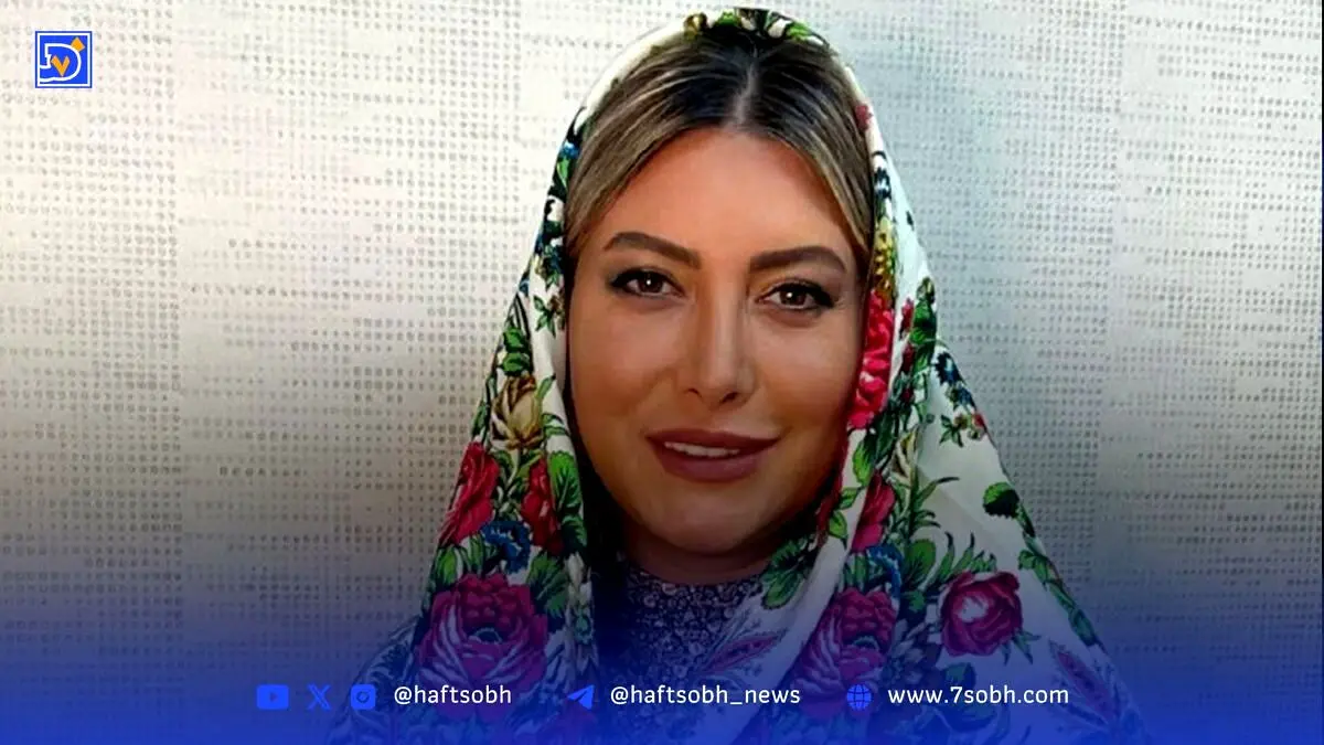 فریبا نادری با استایل اروپایی در جشنواره فجر، مانتو و بوت بلند او توجه‌ها را جلب کرد