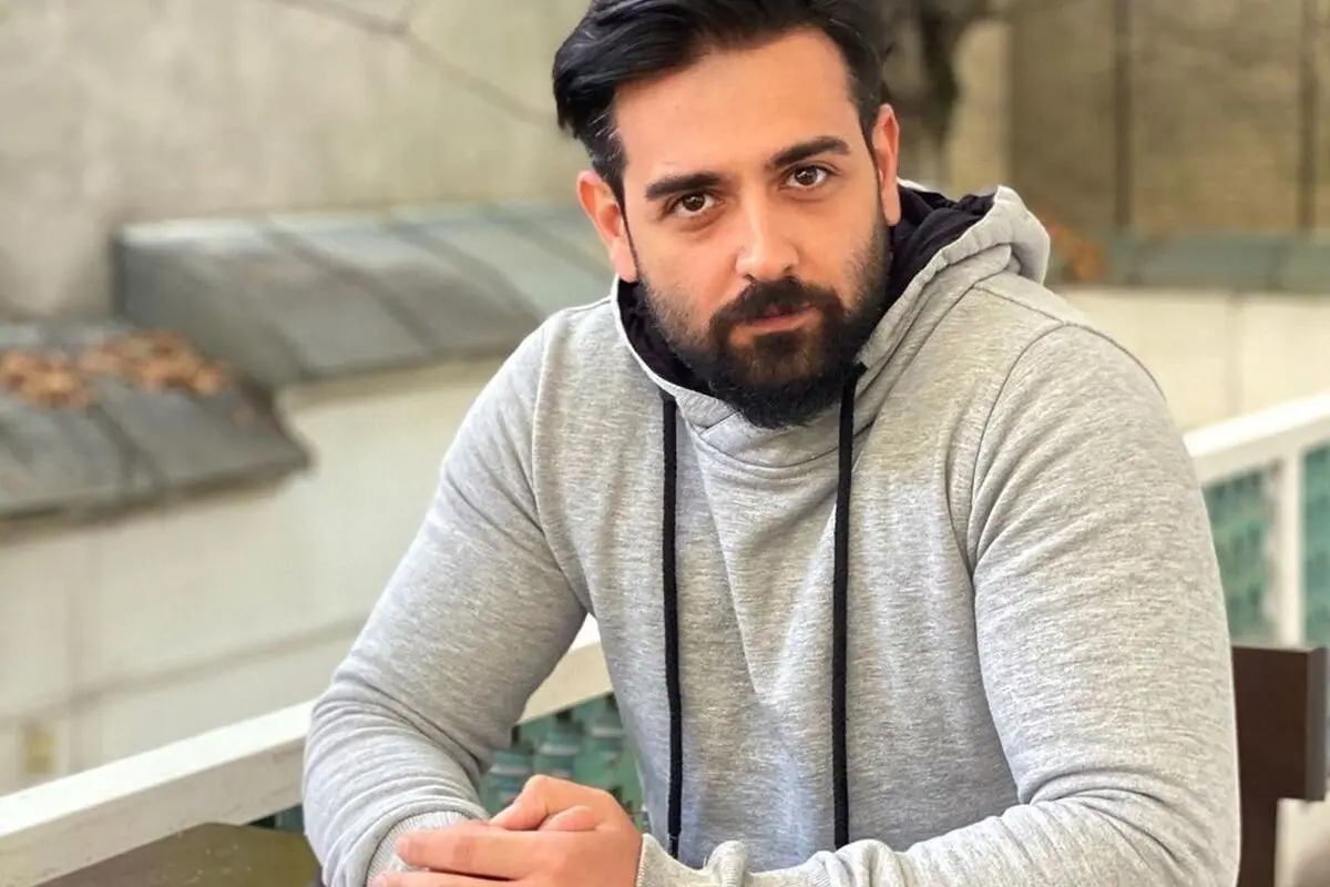 عکس جدید امیرحسین آرمان در باشگاه با هیکل ورزشی و بازوی قوی هادی چوپای