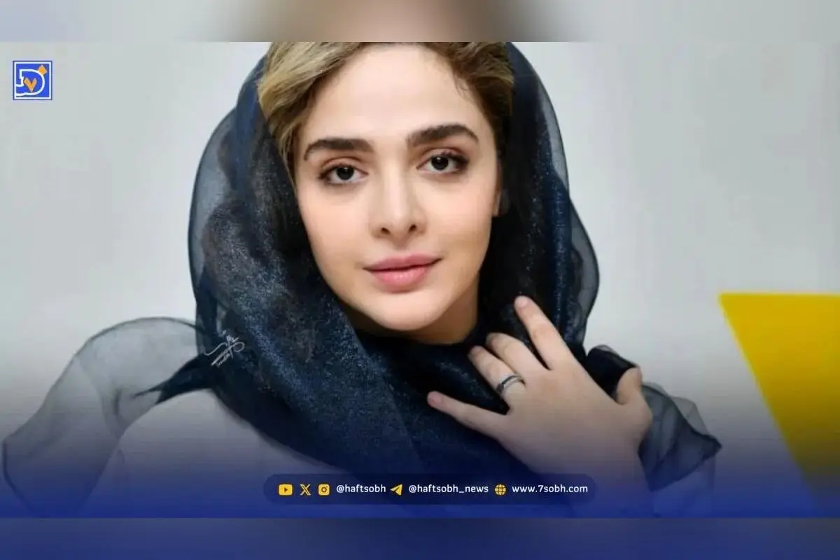تصاویر خانه لوکس المیرا دهقانی با دکوراسیون مدرن، آینه‌کاری منحصر به فرد و مبلمان طوسی