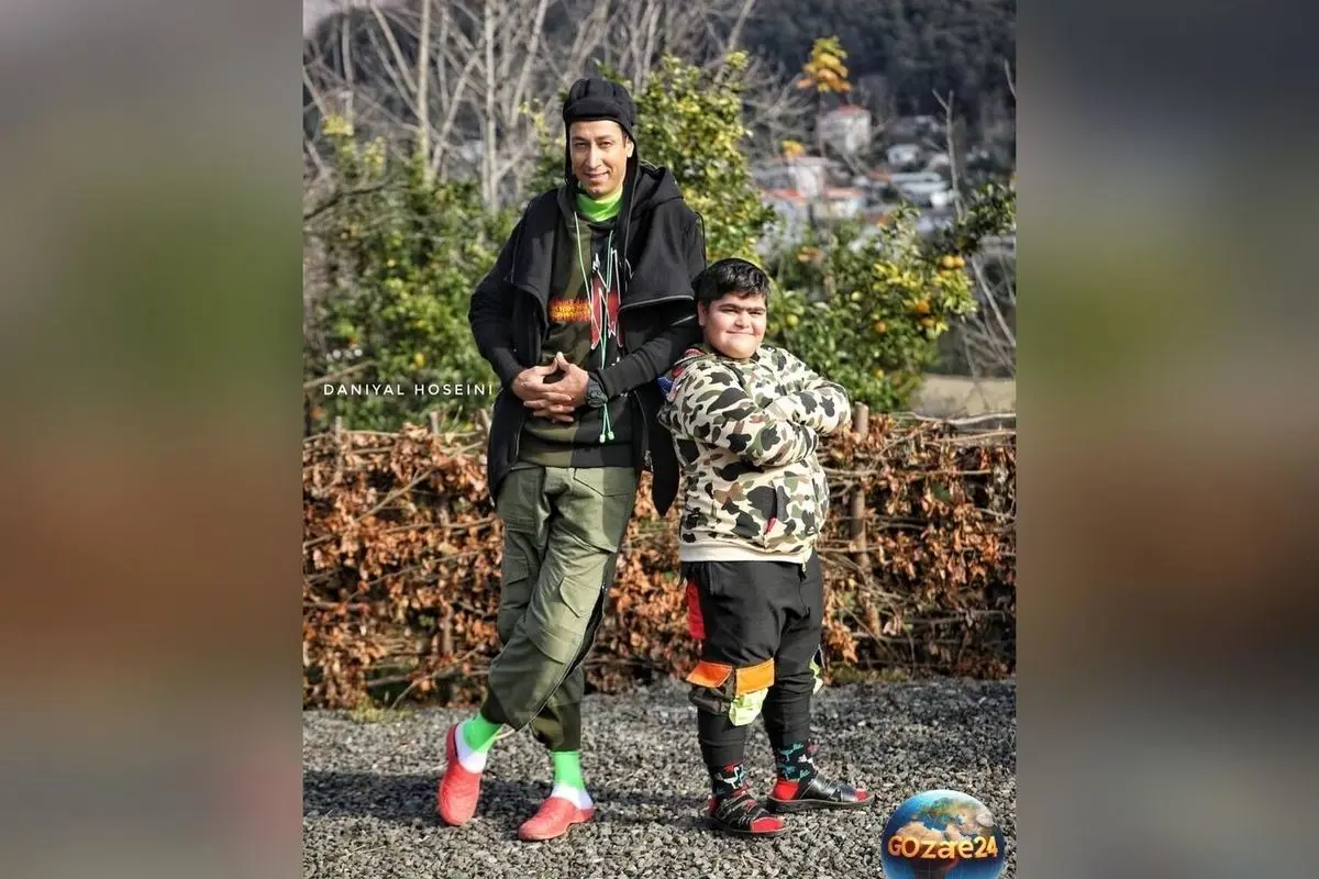 ابوالفضل رجبی، بازیگر نوجوان «پایتخت»، با تغییر قیافه شدید در سریال طنز «بدل» ظاهر شد + جزئیات پروژه جدید