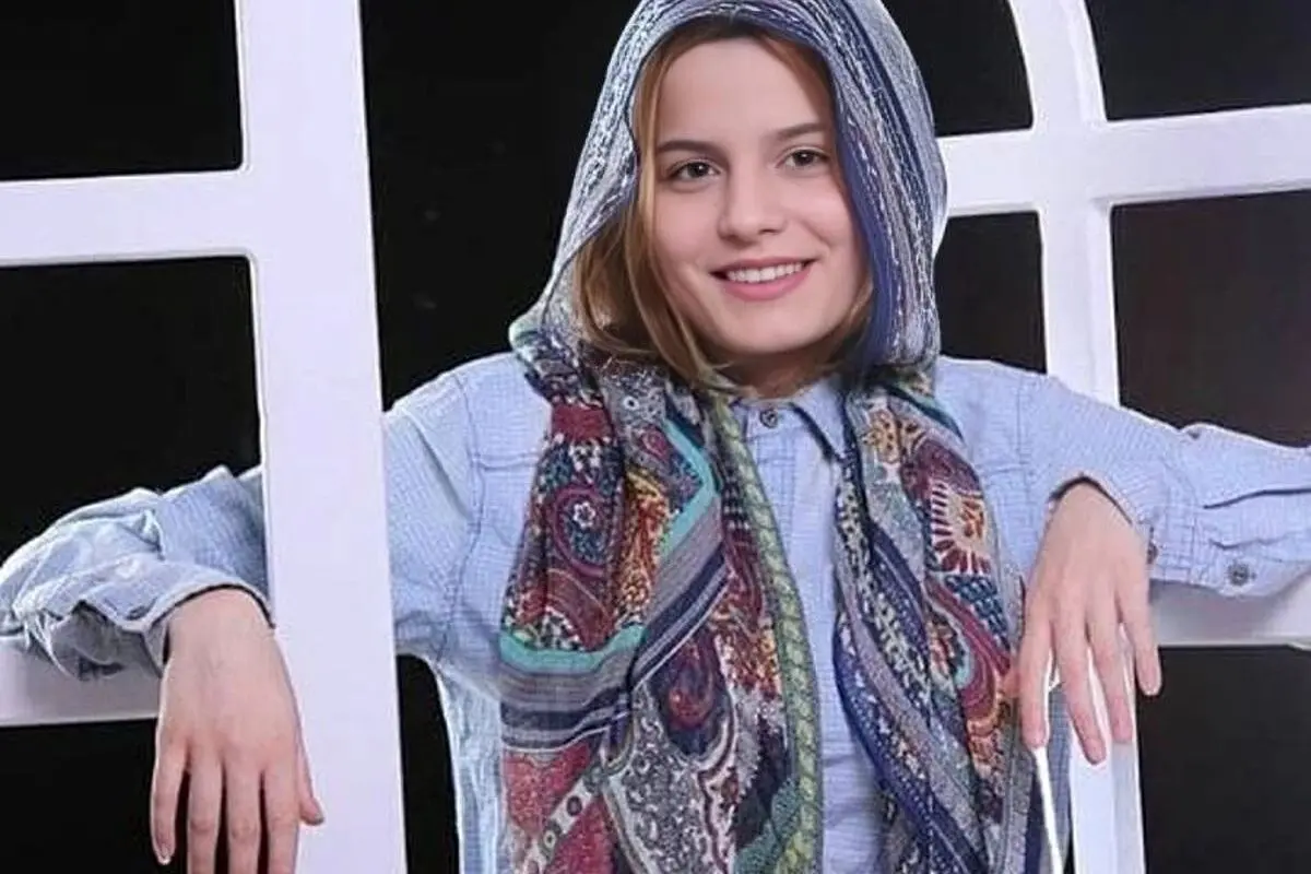 عکس‌های جذاب و خصوصی غزاله اکرمی بازیگر نقش سوجان در سن ۲۵ سالگی + استایل‌های متفاوت و بیوگرافی کوتاه