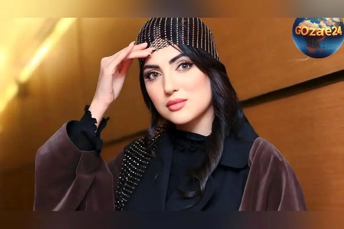 هلیا امامی با سلفی کریسمسی و استقبال زودهنگام از سال نو میلادی ۲۰۲۶