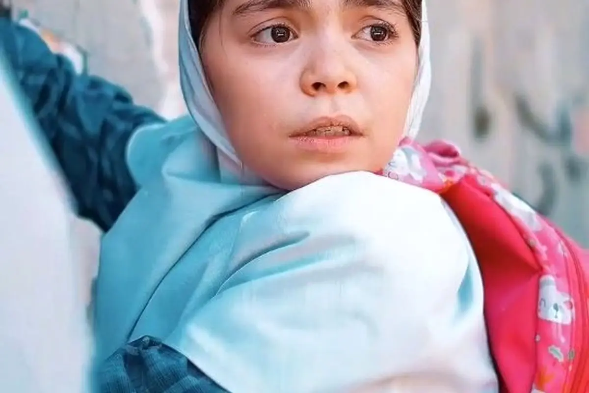 نمایش ناریا در عمارت نوفل لوشاتو از امشب، تجربهای بینظیر از هنر تئاتر با بازیگری کوروش رجایی و تیمی حرفهای | خرید بلیت آنلاین