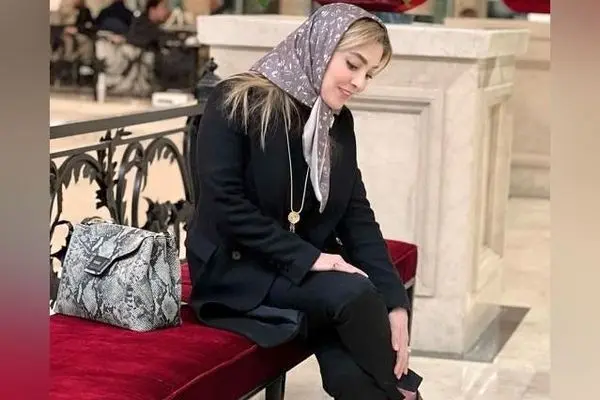 آینه دیواری خاص ژیلا صادقی؛ تأثیرگذاری بی‌نظیر و لحظه‌ای شاعرانه در دکوراسیون منزل