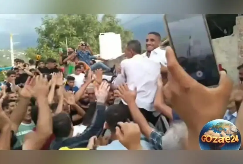 رحمان عموزاد قهرمان جهان در کشتی آزاد با درخشش مازندرانی‌ها و عشق مردم شمال + فیلم و جزئیات پیروزی تاریخی