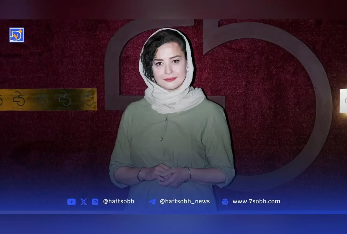 تیپ و استایل هنرمندان در اختتامیه جشنواره «آسمون» با داوری ایرج طهماسب و مهراوه شریفی‌نیا: نگاهی به لباس‌های شیک و جذاب در رویداد ملی فضای مجازی نوجوان