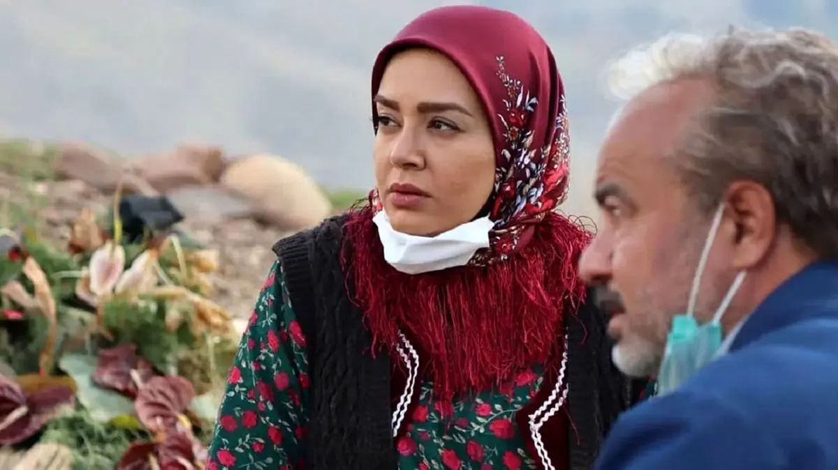 عکس جدید و جذاب ندا قاسمی بازیگر نون خ؛ چهره‌ای متفاوت و منحصربه‌فرد از ستاره محبوب