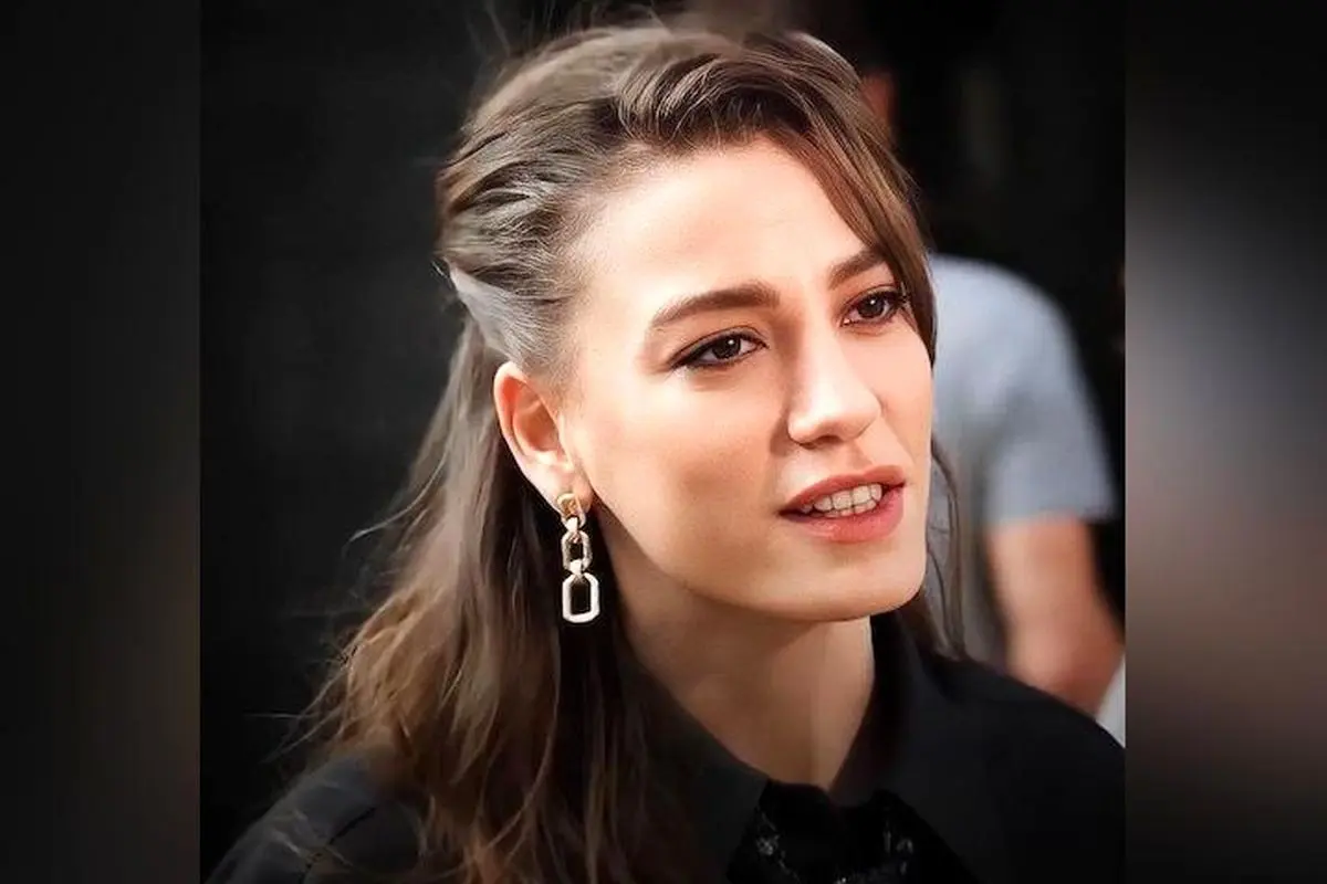 خانه جسور و لوکس سرنای سریکایا با مبل پلنگی، وان سنگی و طراحی صنعتی منحصربه‌فرد