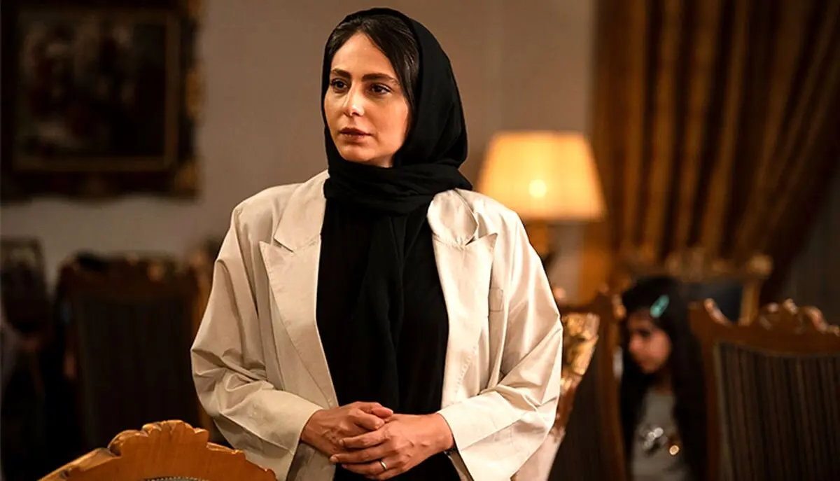 بیوگرافی کامل رعنا آزادی‌ور، عکس‌های خصوصی با مهدی پاکدل و رازهای زندگی هنری و شخصی ستاره سینما