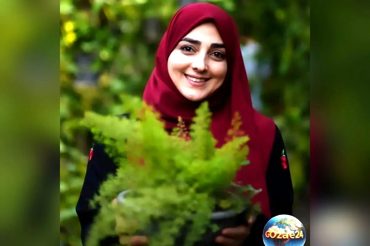 مانتوی تابستانی دخترانه با طرح توت فرنگی ستاره سادات قطبی در ویلای تهران + عکس‌های جذاب و استایل بی‌نظیر خانم مجری