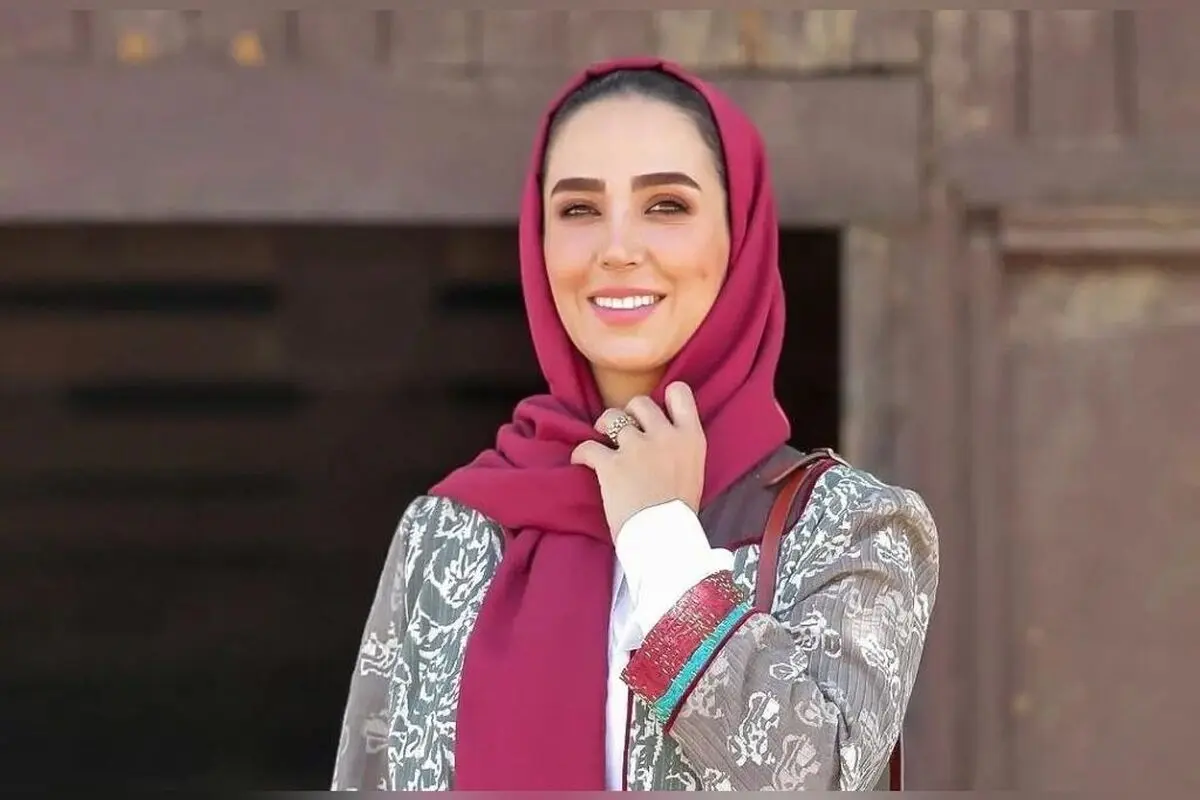 طراحی منحصر به فرد و سبز کافه سوگل طهماسبی با دیزاین ورودی خلاقانه و جذاب