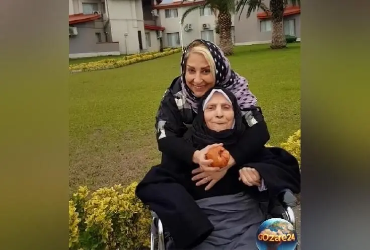 مرجانه گلچین از غم فقدان مادرش گفت: اشک‌های سیل‌آسا و خاطرات تلخ در برنامه «پرسونا»