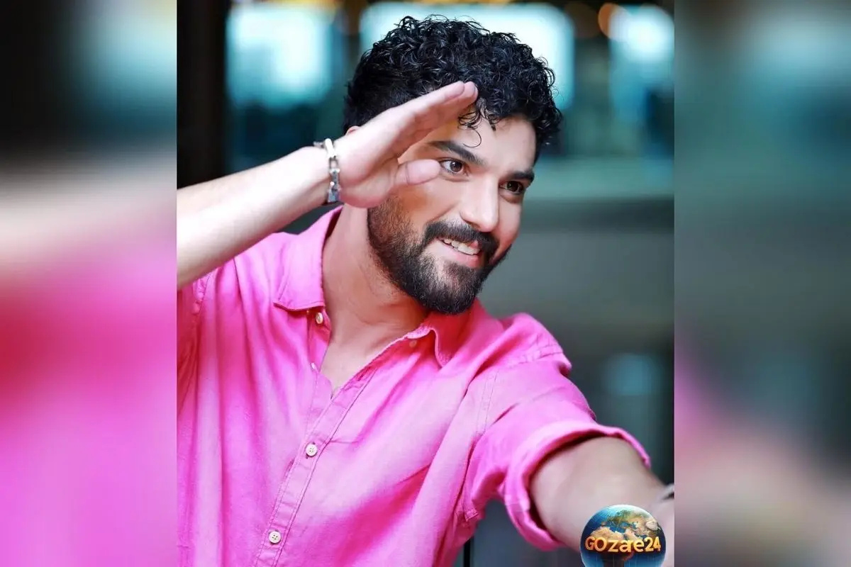 سینا مهراد از وضعیت روحی دشوار و واکنش‌های شخصی‌اش به انتشار عکس نماز خواندن در برنامه عید گفت