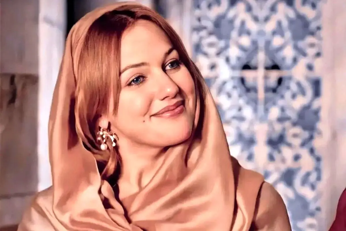 چهره متفاوت مریم اوزرلی پس از ۱۴ سال؛ عکس جدید بازیگر «حریم سلطان» در فضای مجازی سر و صدای زیادی به راه انداخت