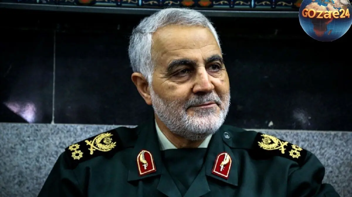 عکس نادر و تاریخی از سفر در زمان: سردار سلیمانی، رحیم صفوی و موسوی در مراسم دهه 90