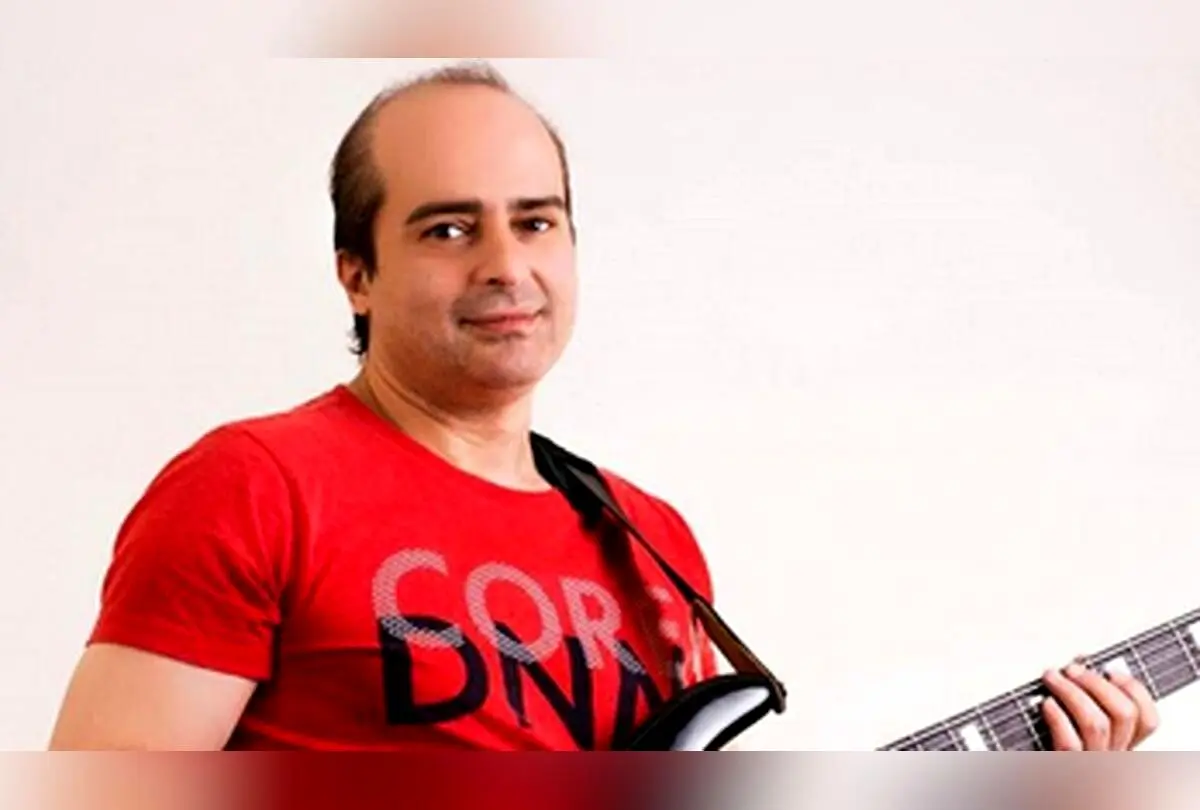 بیوگرافی کامل بابک ریاحی پور، نوازنده مشهور و همسر سابق مهتاب کرامتی + عکس‌های خصوصی