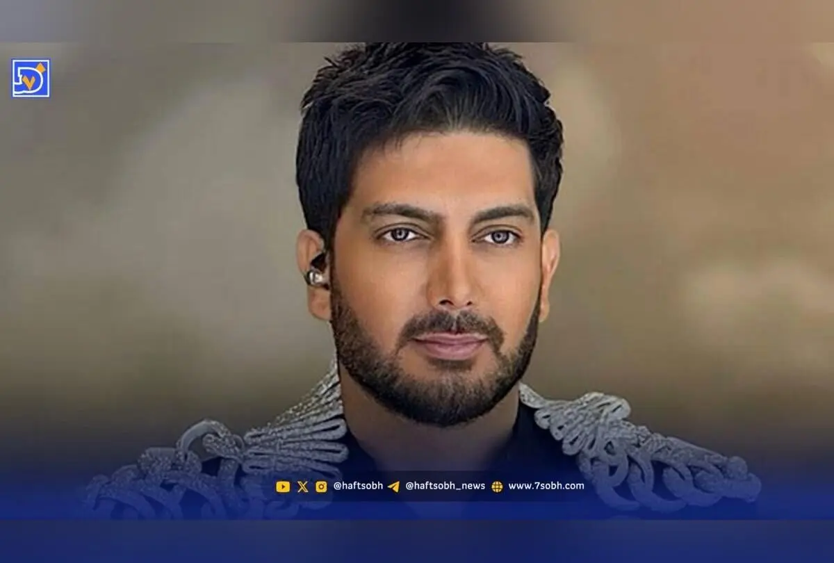 استایل منحصربه‌فرد و هماهنگ فرزاد فرزین در کنسرت‌ها؛ راز جذابیت و شیک‌پوشی ستاره موسیقی پاپ ایران