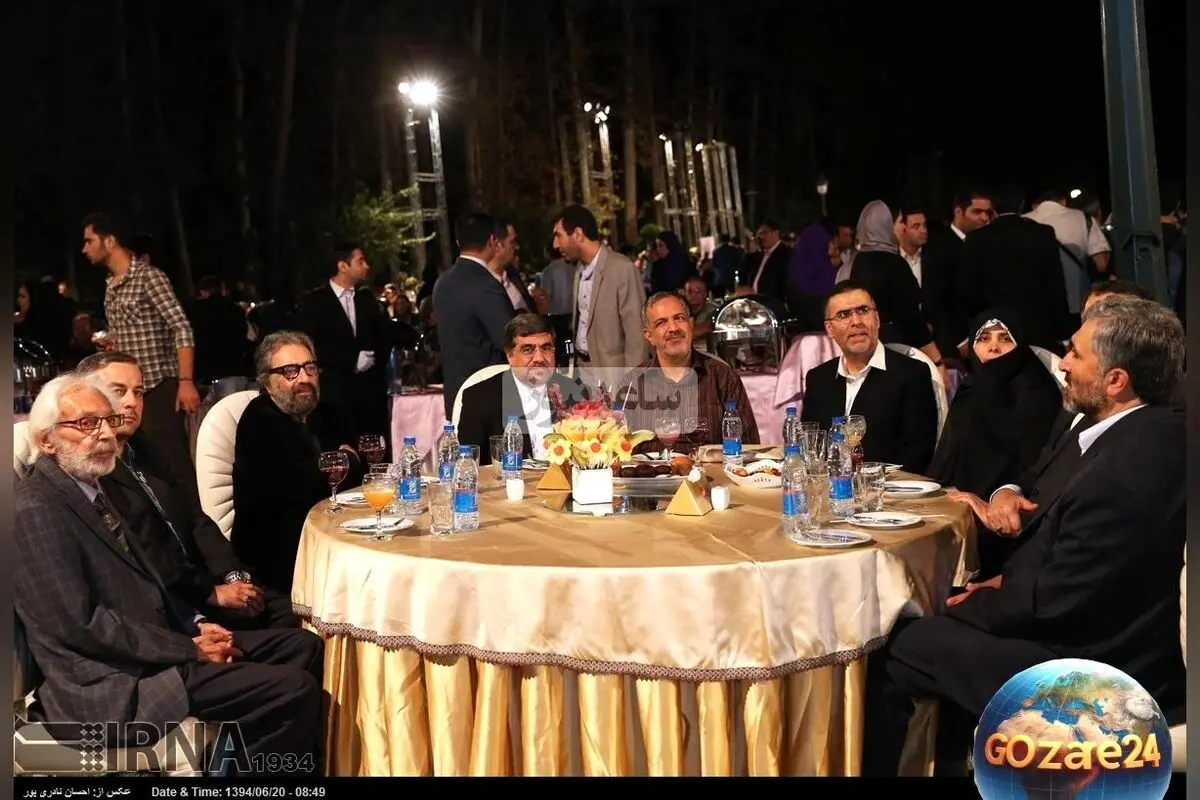 ویدیوی خاطره‌انگیز از گردهمایی ستاره‌های مشهور در صدمین سالگرد سینمای ایران | لحظاتی بی‌نظیر با حضور نیکی کریمی، پارسا پیروزفر و آتیلا پسیانی