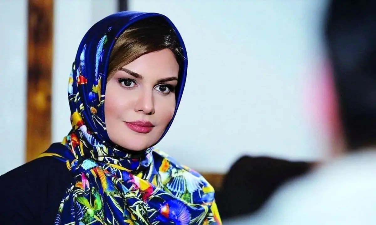 رز رضوی بازیگر مختارنامه در کنار برج ایفل؛ سفر جدید و تصاویر وایرال‌شده پس از ۱۵ سال