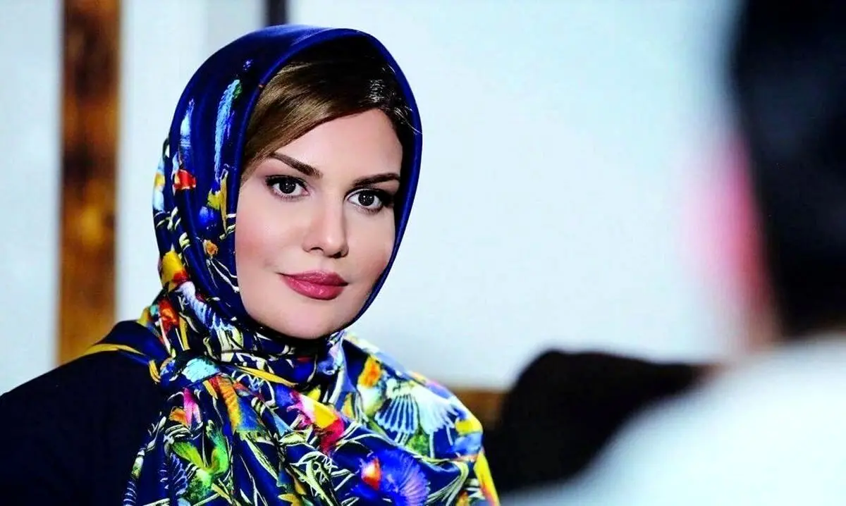 رز رضوی بازیگر مختارنامه در کنار برج ایفل؛ سفر جدید و تصاویر وایرال‌شده پس از ۱۵ سال