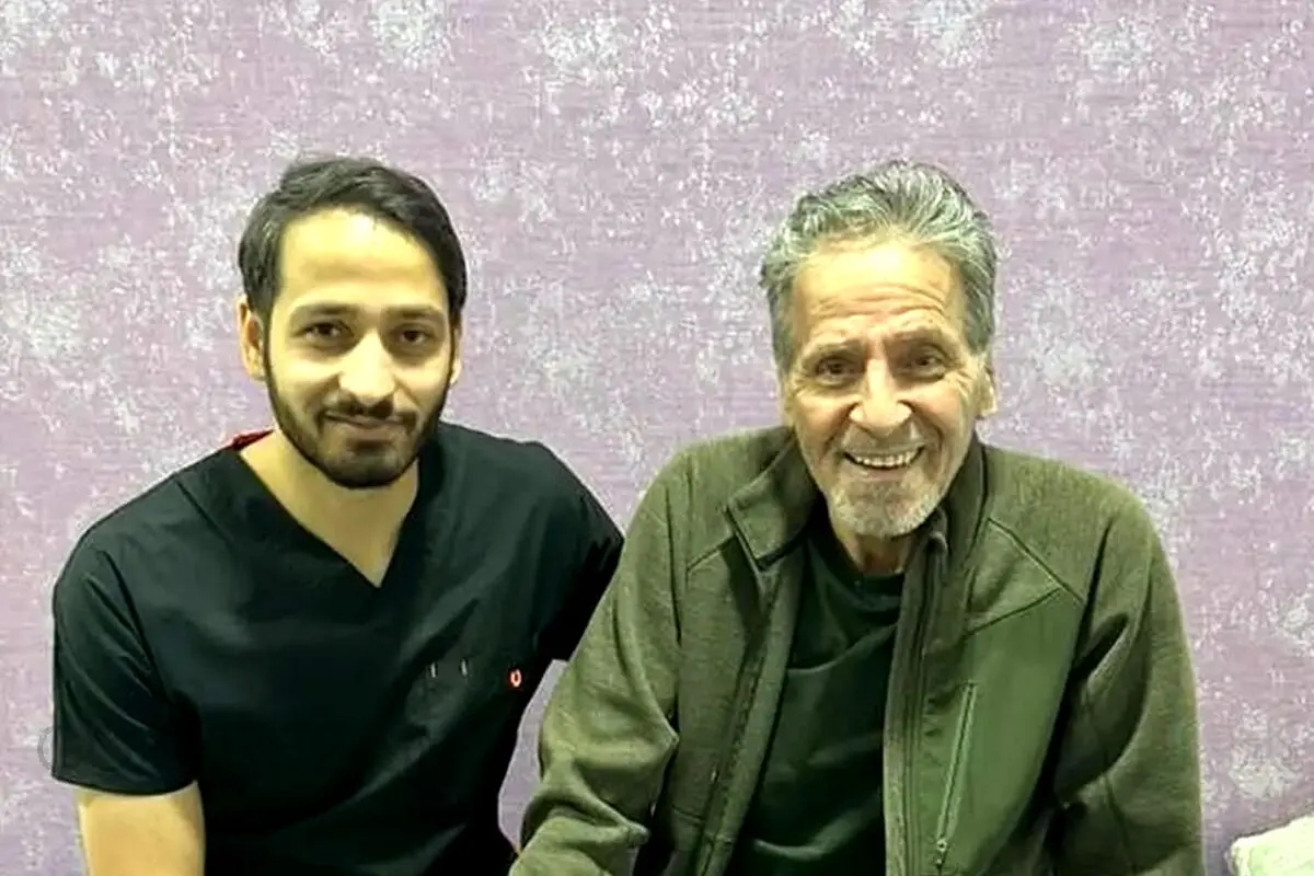 تصویری جدید از ابوالفضل پورعرب در حال درمان