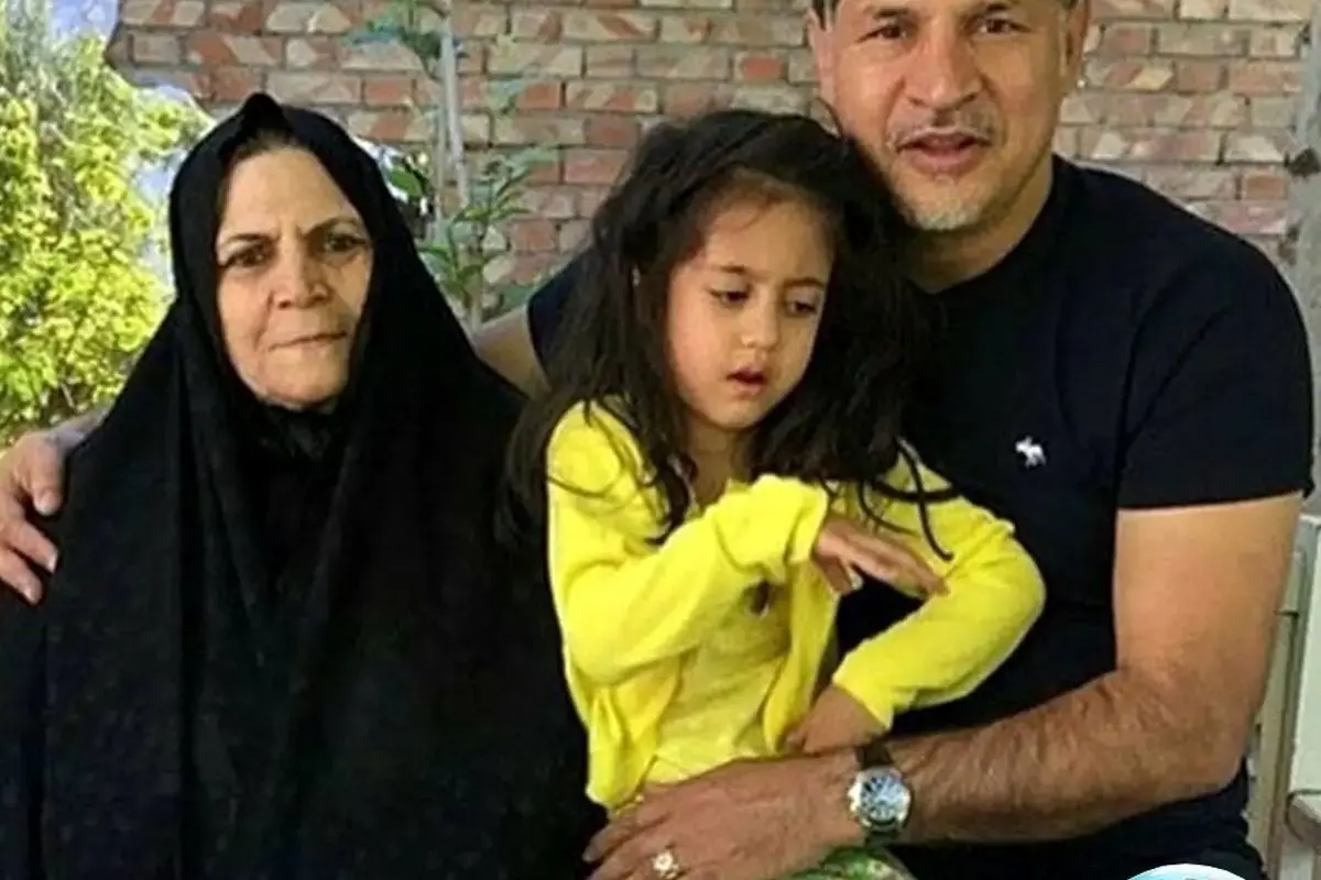 خانه ساده و شیک علی دایی؛ نگاهی به دکوراسیون بدون تجملات منزل پدری و آتلیه دخترش نورا