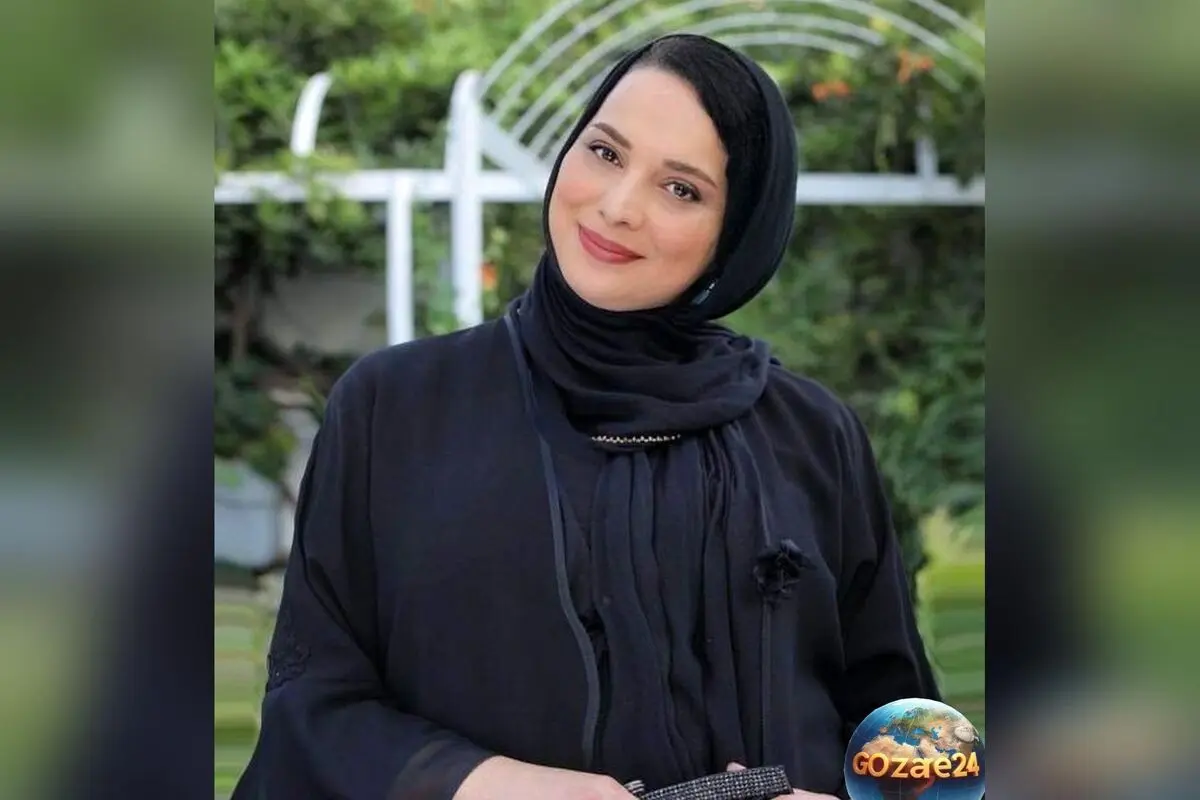 روشنک عجمیان در لحظه‌ای کودکانه روی سرسره بادی؛ بازیگری با روحیه شاد و کودک درون