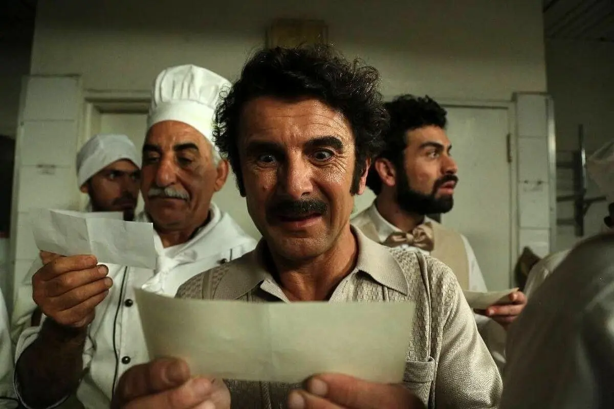 کوکتل مولوتوف با فروش ۶۲ میلیارد تومانی به اکران آنلاین رسید؛ آیا رکورد جدیدی در سینما رقم می‌زند؟