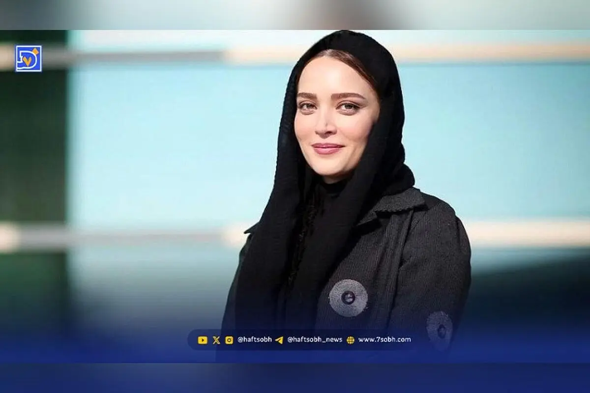عکس جذاب و دیدنی از بهنوش طباطبایی در حال اجرای نمایشنامه‌خوانی و خبر بازگشت او به صحنه تئاتر