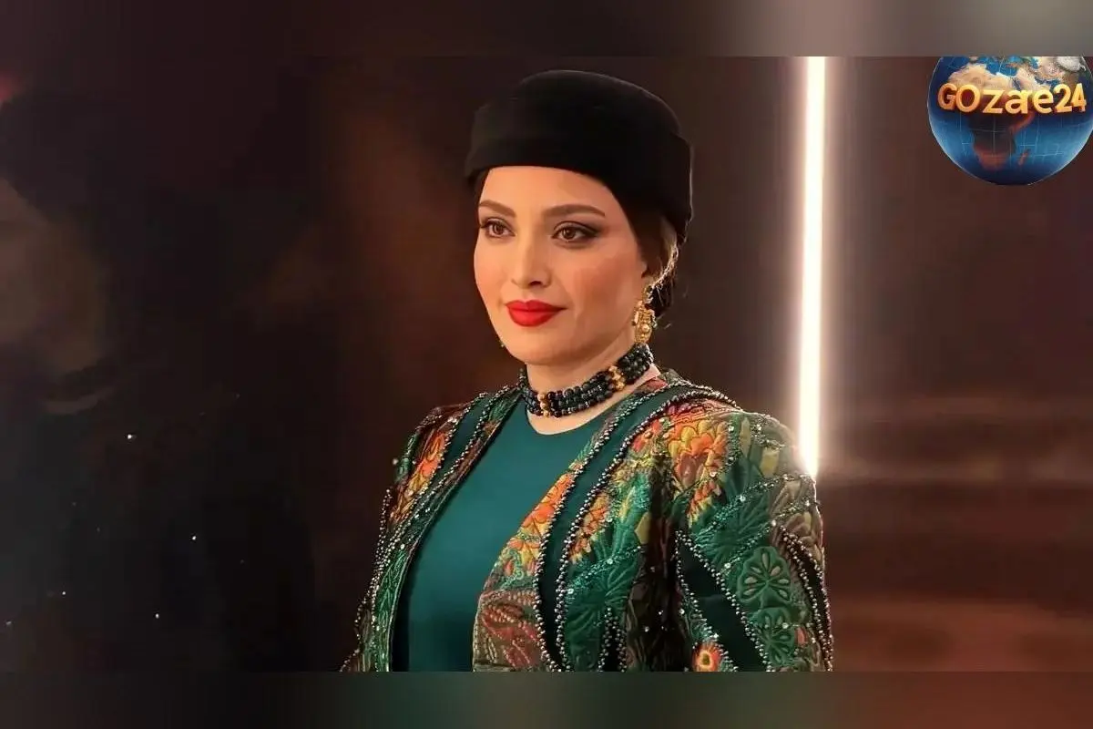 عکس‌های درخشان بهنوش طباطبایی با لباس سوزن‌دوزی ایرانی در جشن حافظ ۲۴ | تجلی هنر و اصالت ایرانی