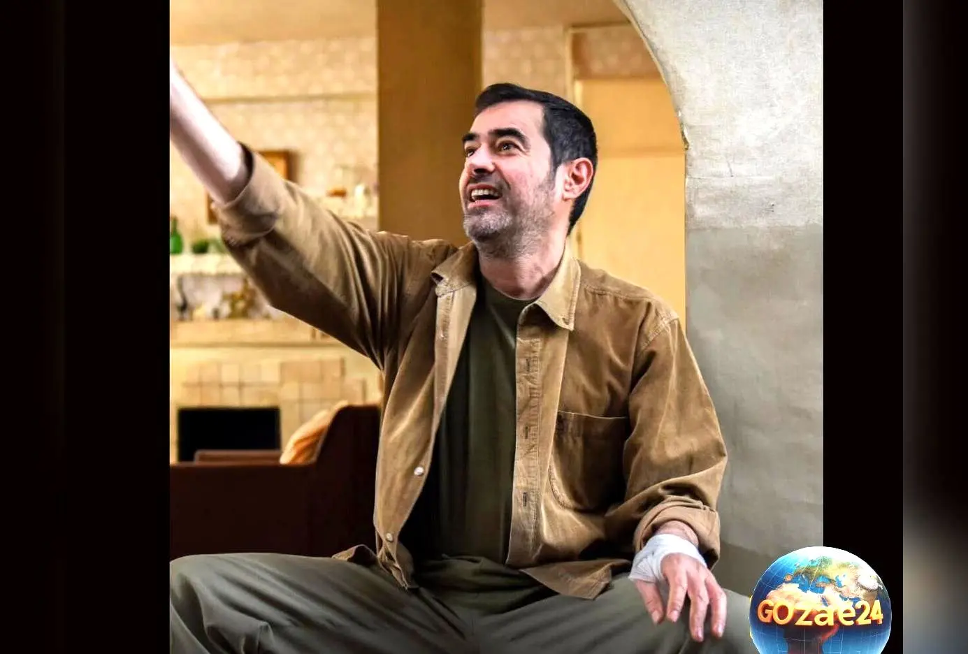 خانه رویایی شهاب حسینی و ساناز ارجمند با استخر روباز وسط حیاط + عمارت لوکس و دیدنی