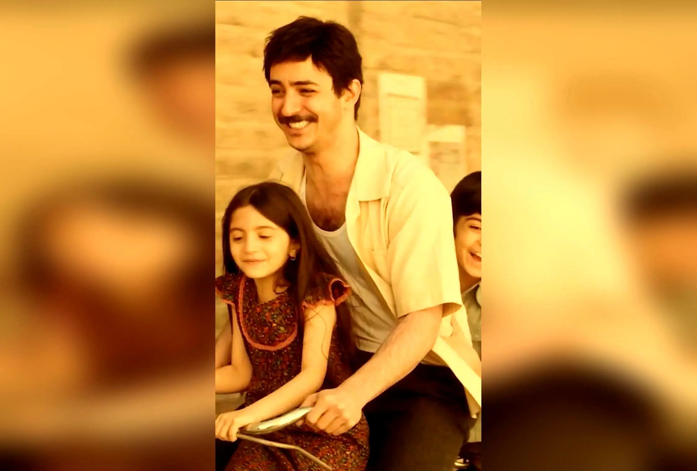 فیلم «آدم فروش» با بازی ستارگان ایرانی در سینماهای کشور | کارگردانی محمود کلاری، خرید بلیت از سینماتیکت