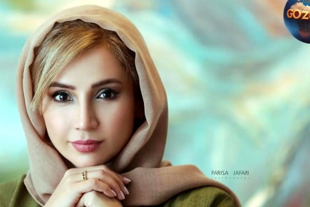 نمایش طراحی داخلی لوکس و کلاسیک خانه شبنم قلیخانی در دبی و تهران با دکوراسیون مجلل، فرش ایرانی و درخت کریسمس
