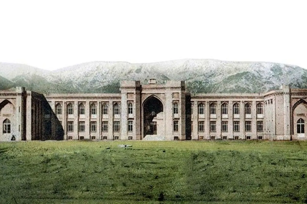 تصاویر نادر از کالج آمریکایی تهران در دوران قاجار؛ سفر در زمان به مدرسه‌ای تاریخی و قدیمی