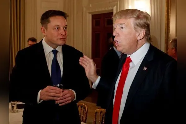 تصاویر لوکس میز شام ترامپ و ایلان ماسک در فضایی شیک و مجلل با دکور طلایی و قرمز