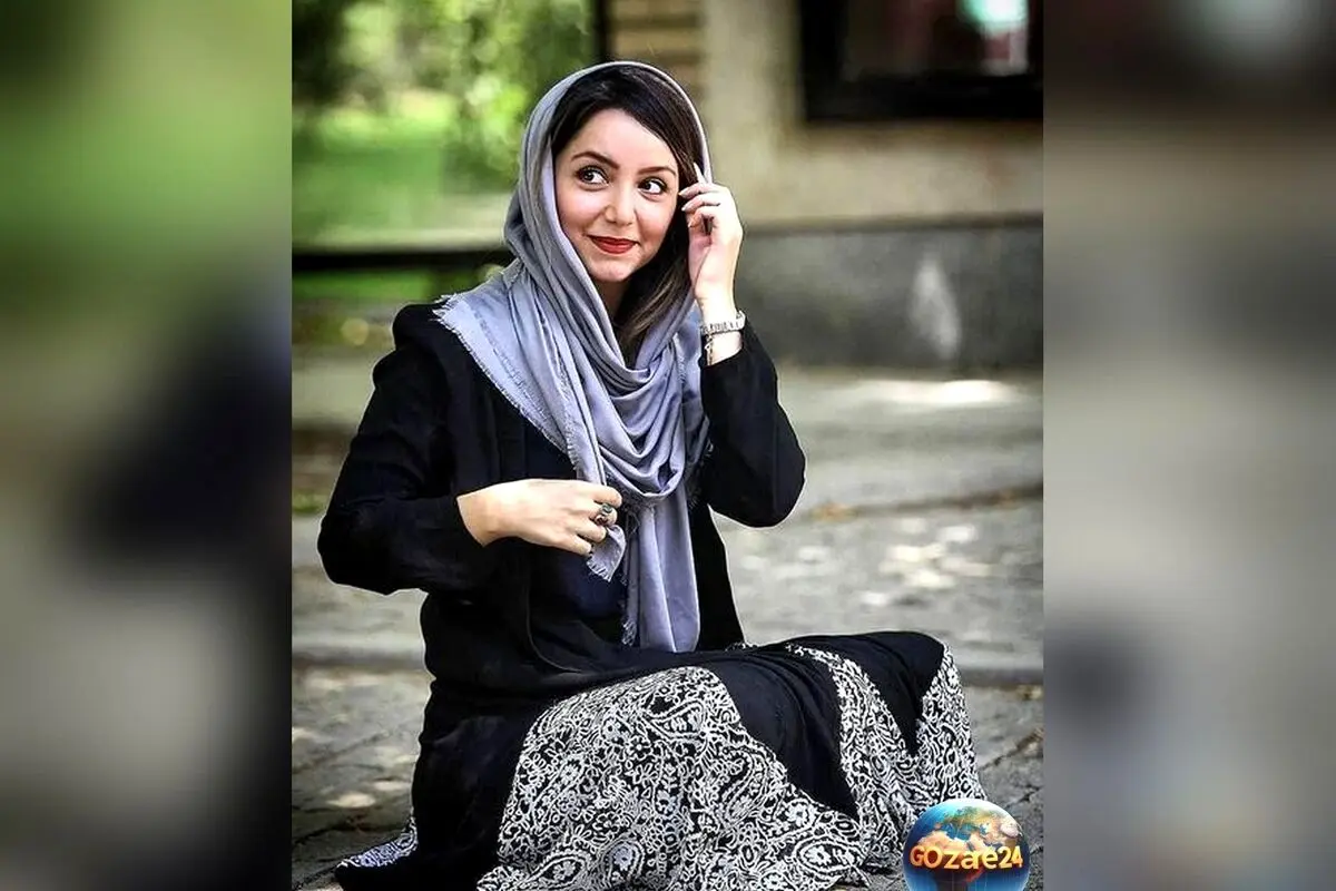نازنین بیاتی با استایل بارانی و موبایل لوکس در مقابل آینه | جدیدترین عکس اینستاگرامی بازیگر محبوب