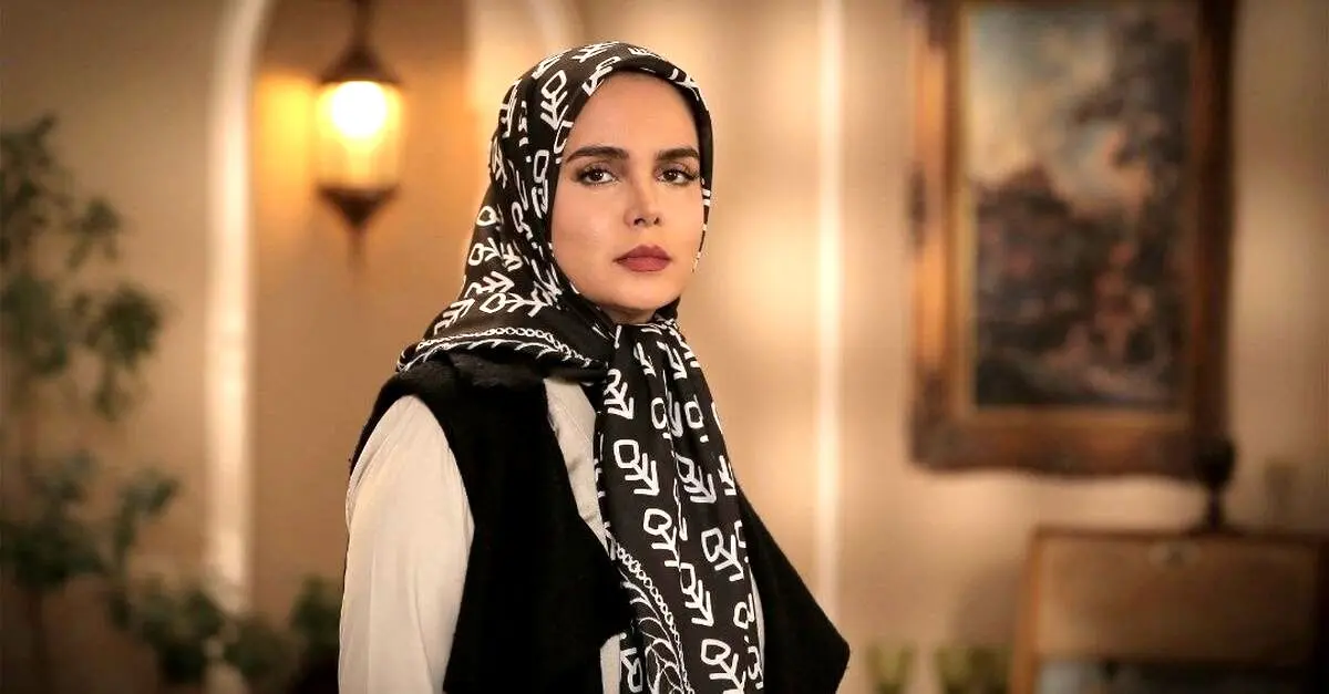 عکس جدید مهشید جوادی بازیگر بچه مهندس با استایل بهاری و بیوگرافی کامل