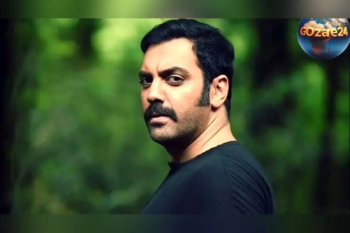 بررسی استایل و تیپ منحصربه‌فرد بهادر زمانی، بازیگر مشهور سریال «سوجان» + تصاویر لوکس و استایل‌های متفاوت