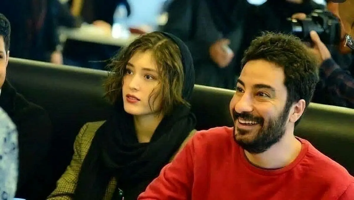 تیپ ناهماهنگ و عجیب فرشته حسینی در اکران فیلم «بی‌سر و صدا» توجه رسانه‌ها را جلب کرد