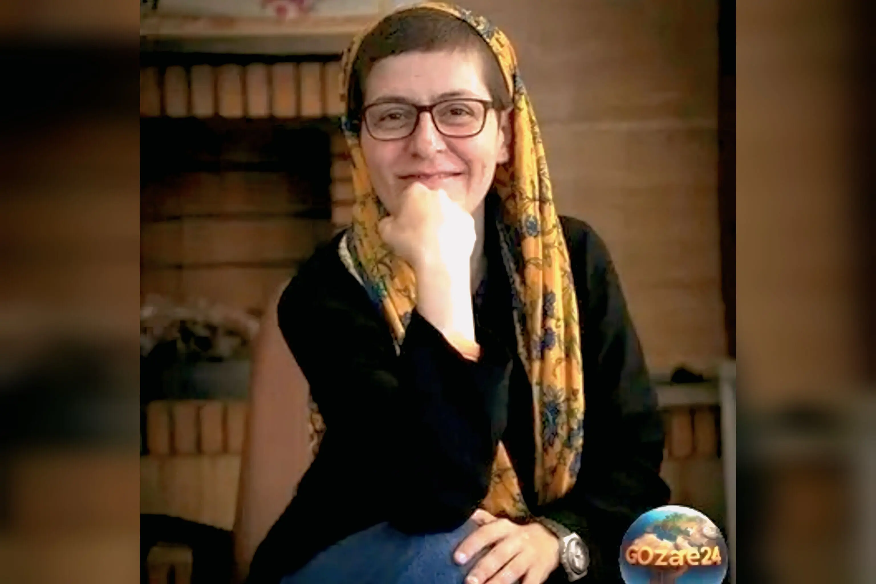 خانه‌ی اصیل و گرم سوسن پرور؛ ترکیبی از مبلمان چوبی، فرش سنتی و دکور بومی برای فضایی صمیمی و نوستالژیک