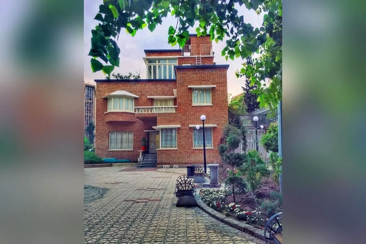 ضیافت هنر و معماری در خانه تاریخی استاد حسین لرزاده، معمار بزرگ ایرانی